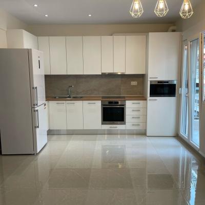 Ανακαίνιση διαμερίσματος στη Β. Όλγας 